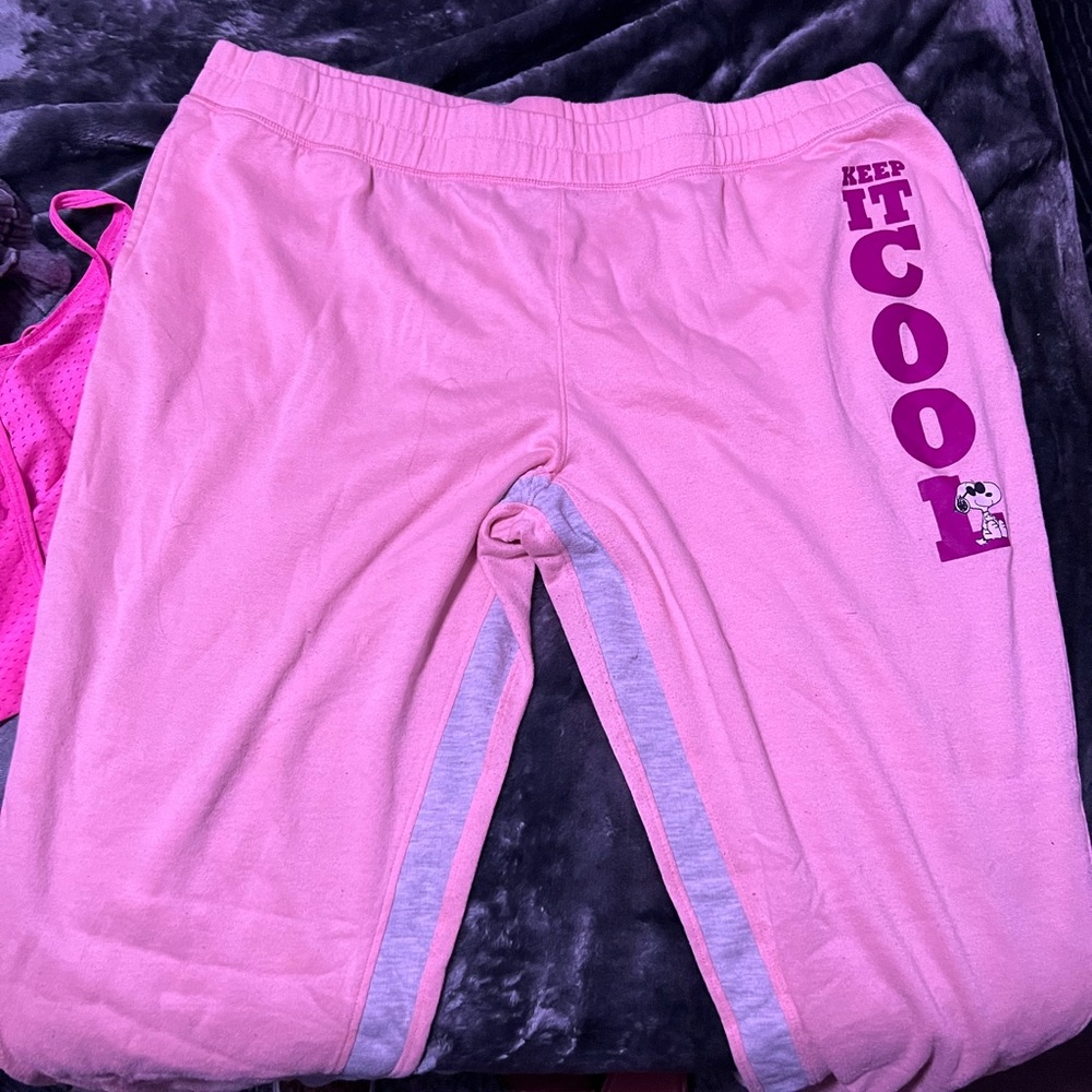 sweat pants